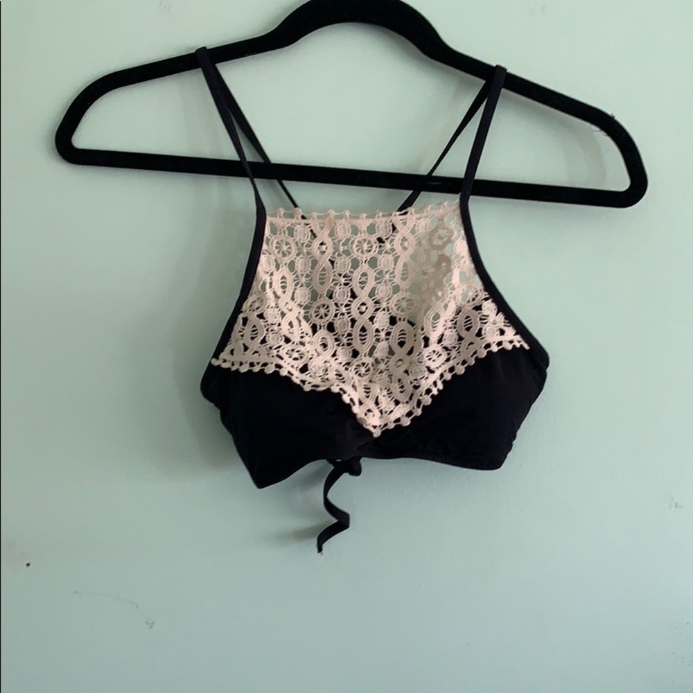 Cute bikini top